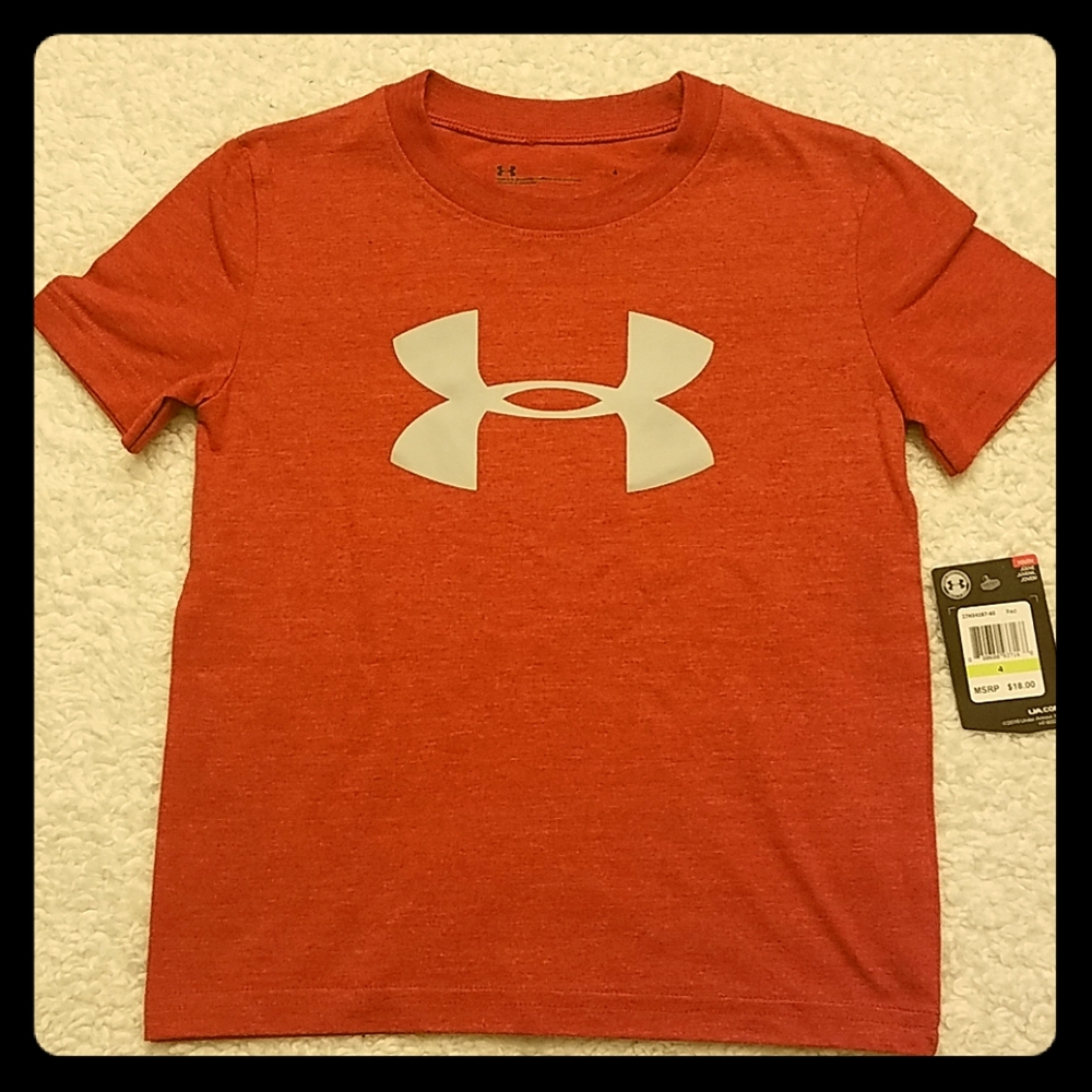 New boys Under Armour t-shirt